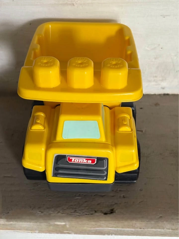 Tonka Kids@Work Mighty Builders 3-Truck Set & 3 Figures - photo 3