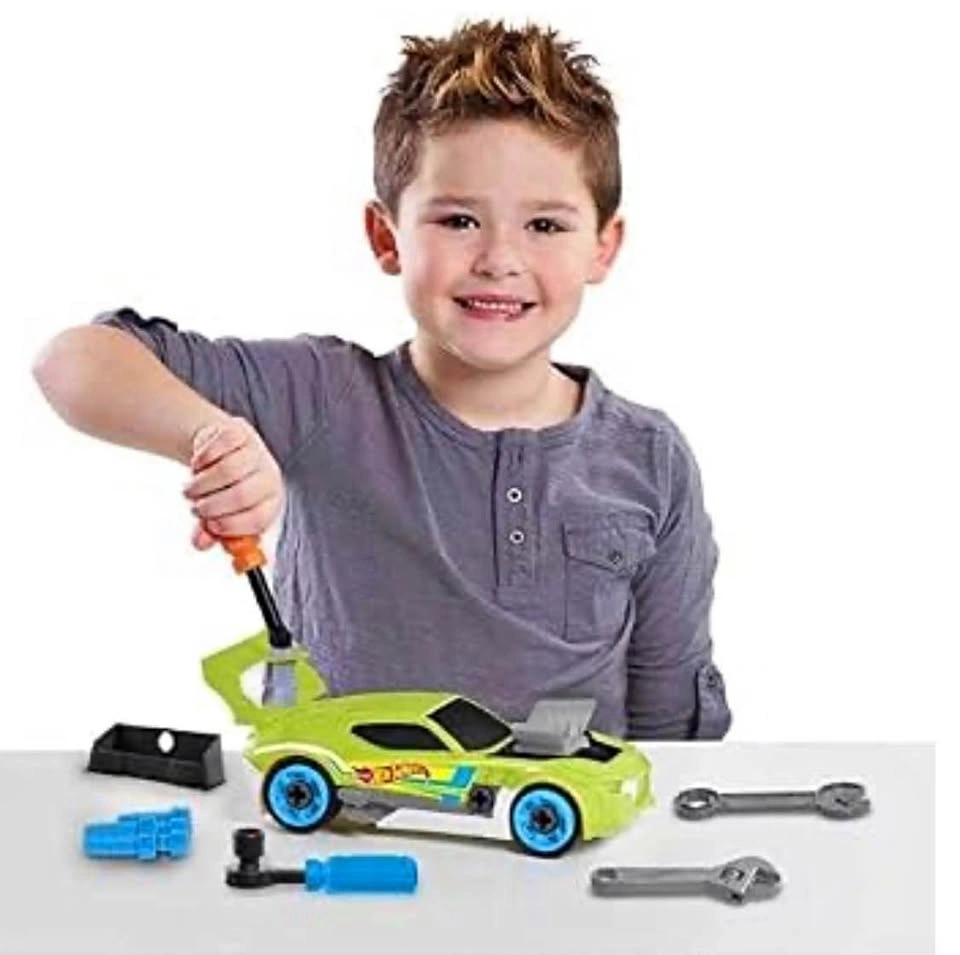 Hot Wheels Ready-to-Race Car Builder