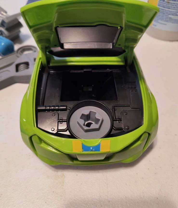 Hot Wheels Ready-to-Race Car Builder - photo 4