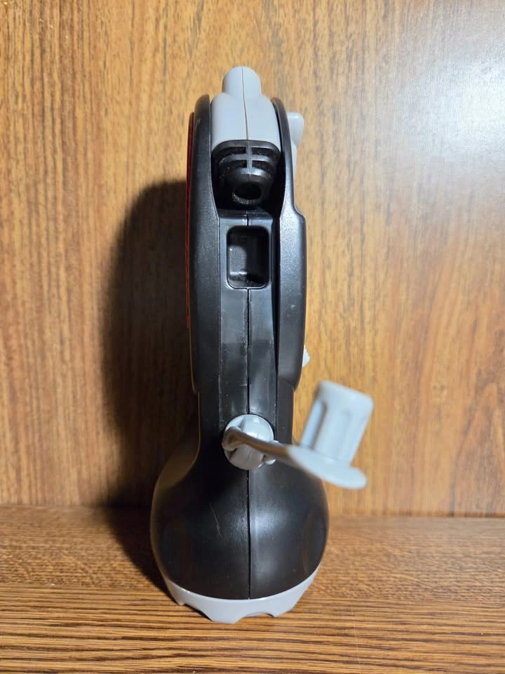 Windup Safety Car Flashlight - photo 5