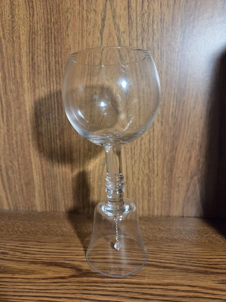 Ring for More Wine Glass - photo 2