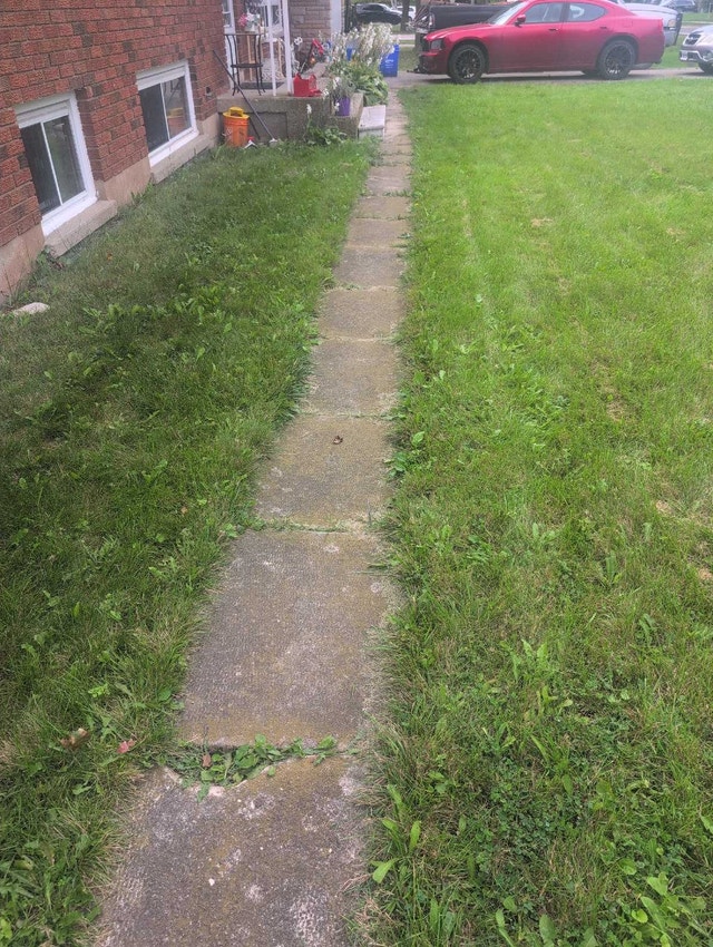 25 24x30 patio stones and 1 step free - photo 3