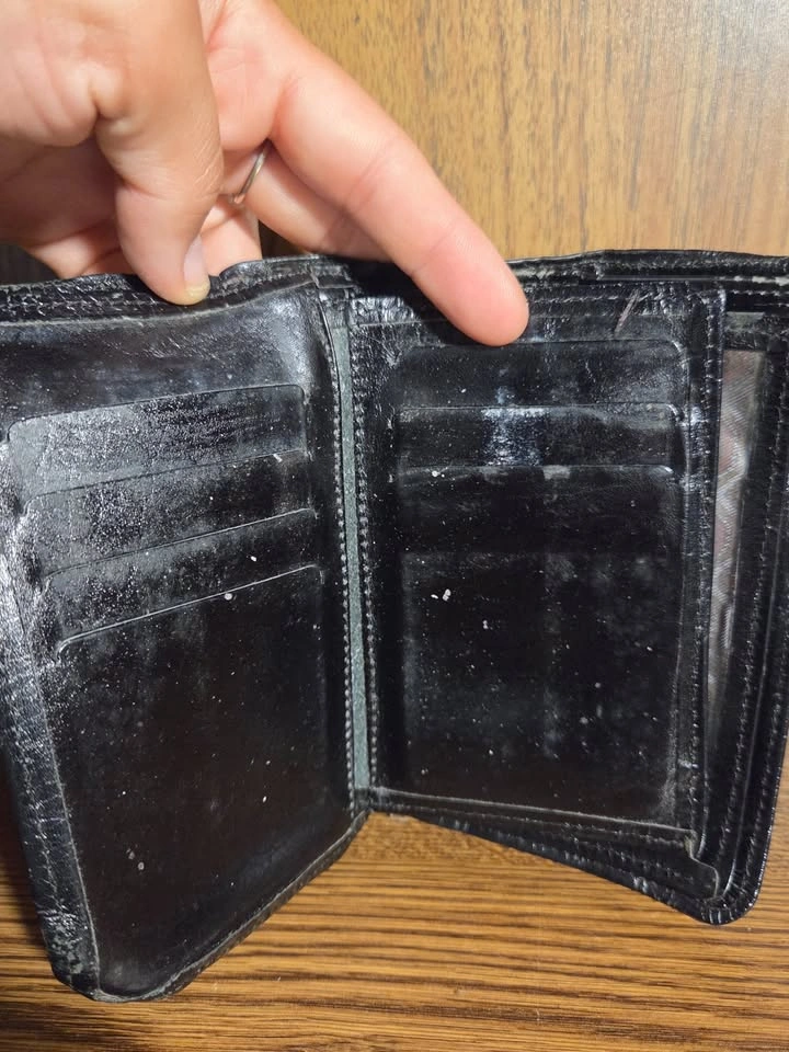 Good Quality Finland Leather Wallet - photo 2