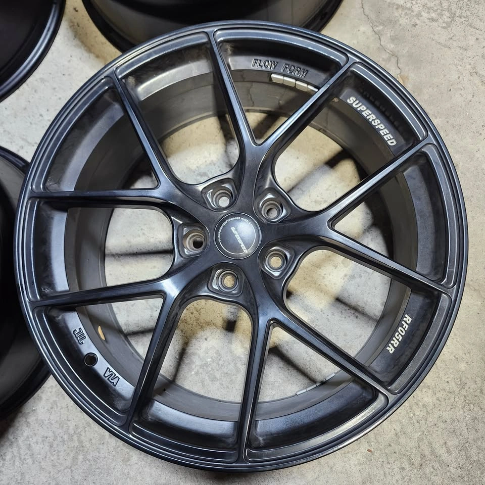 19 inch Superspeed RF05RR flow form alloy rims 5x114.3 like new - photo 3