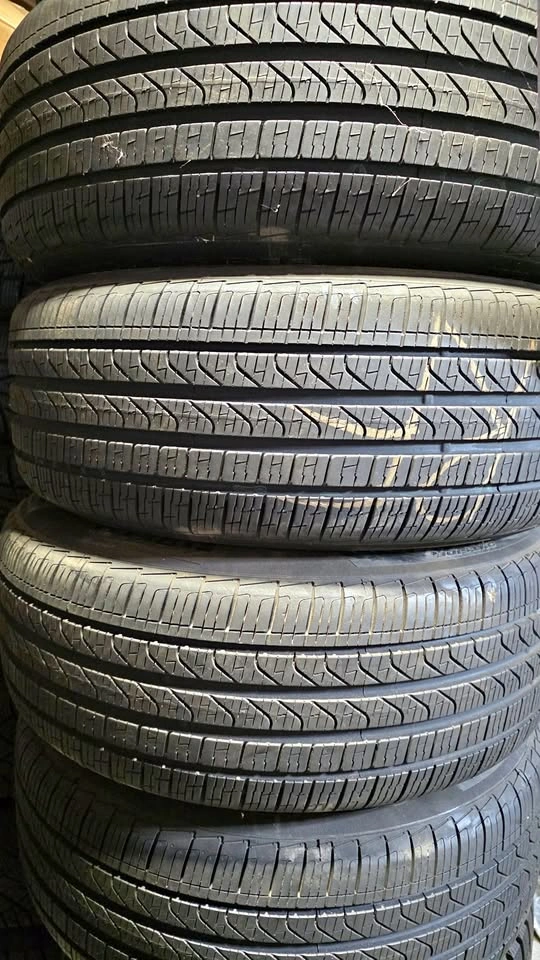 225/55/18 Pirelli All Season Tires (95% Tread, No Rims)