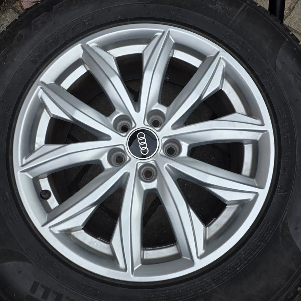 235/65/17 Pirelli winter tires with Audi OEM rims 5x112 - photo 4