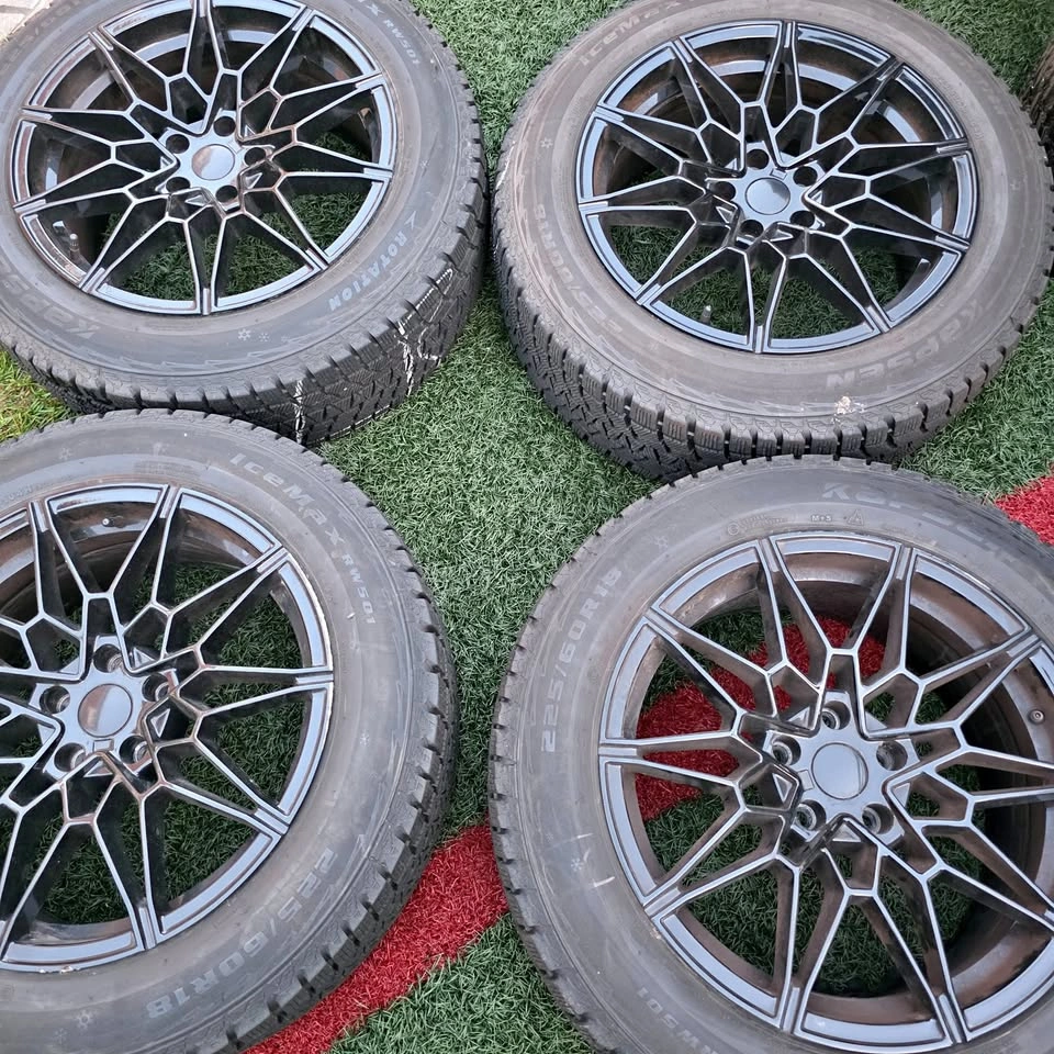 225/60/18 Kapsen Winter Tires with 5x112 Alloy Rims & TPMS