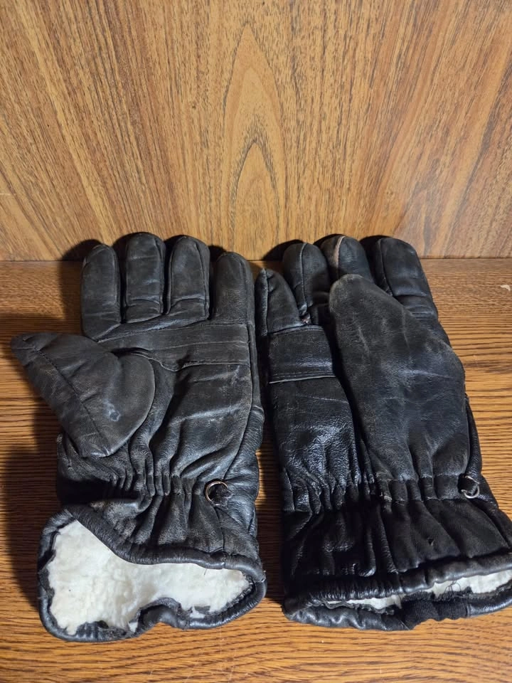 Men's Fleeced Lined Leather Gloves - photo 2