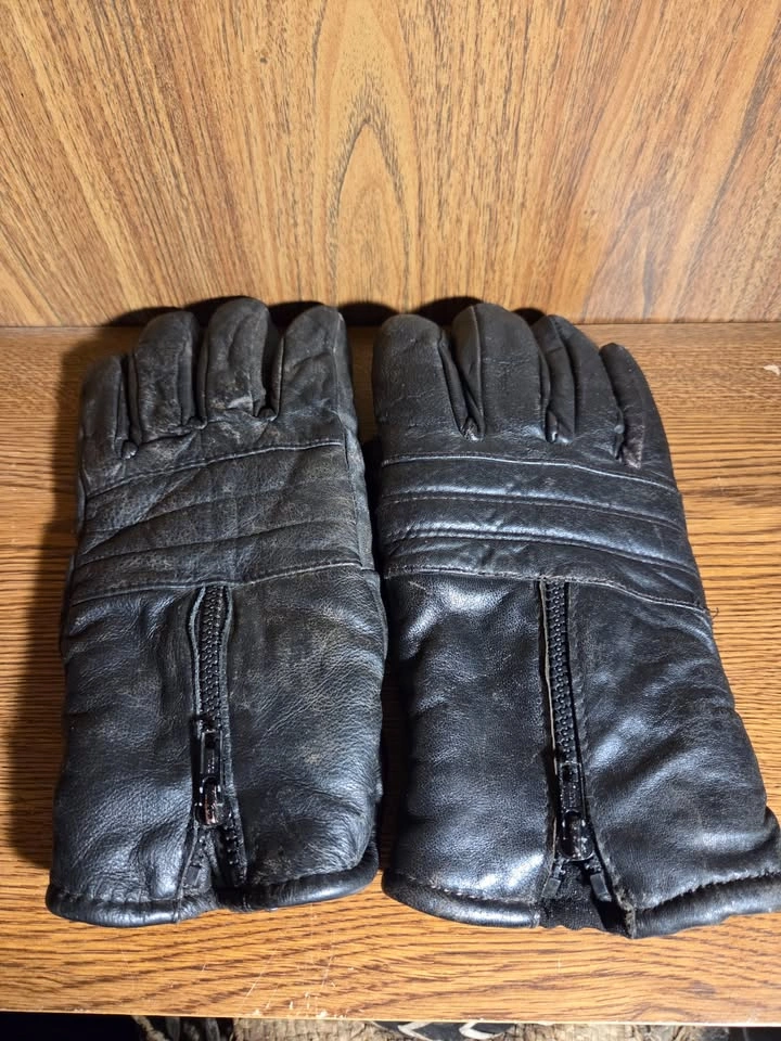 Men's Fleeced Lined Leather Gloves - photo 3