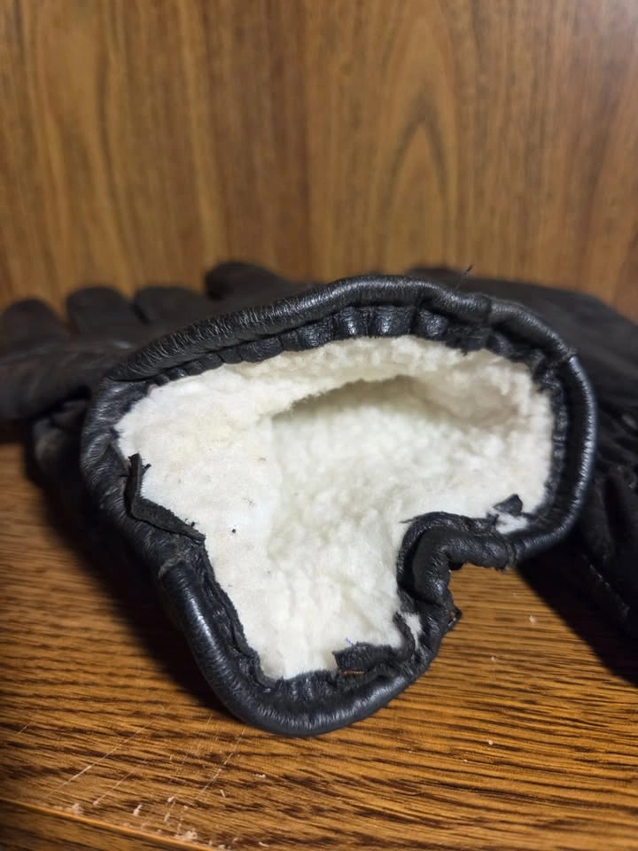 Men's Fleeced Lined Leather Gloves - photo 4