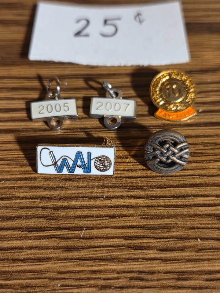 25¢ Assorted Pins and Charms - photo 3