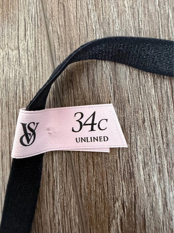 NEW Victoria’s Secret Bra 34C - photo 3