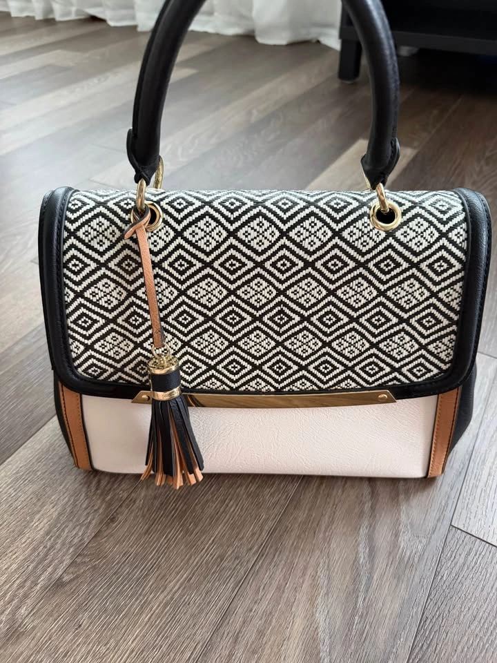 ALDO Handbag — Excellent Condition - photo 2