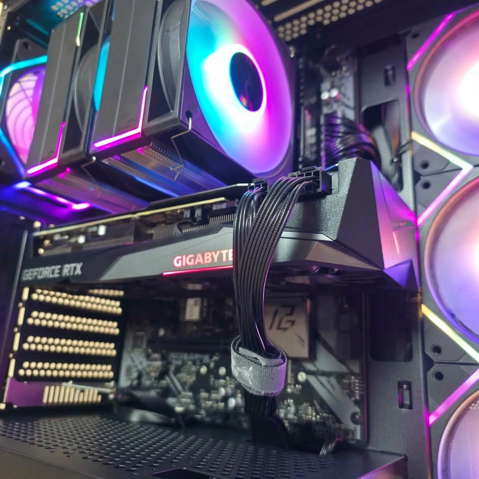 RTX3070 Gaming PC (R7 5700X 32GB DDR4 1TB SSD) - photo 3