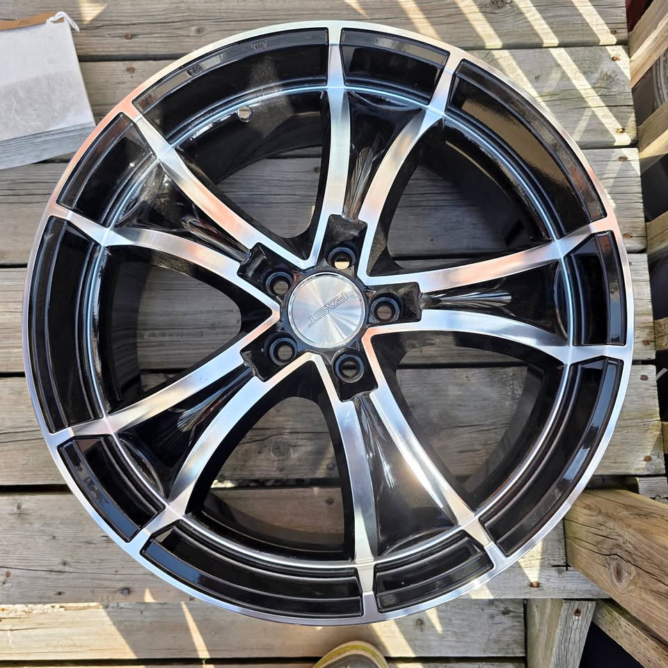 20 inch Fast alloy rims 5x114.3