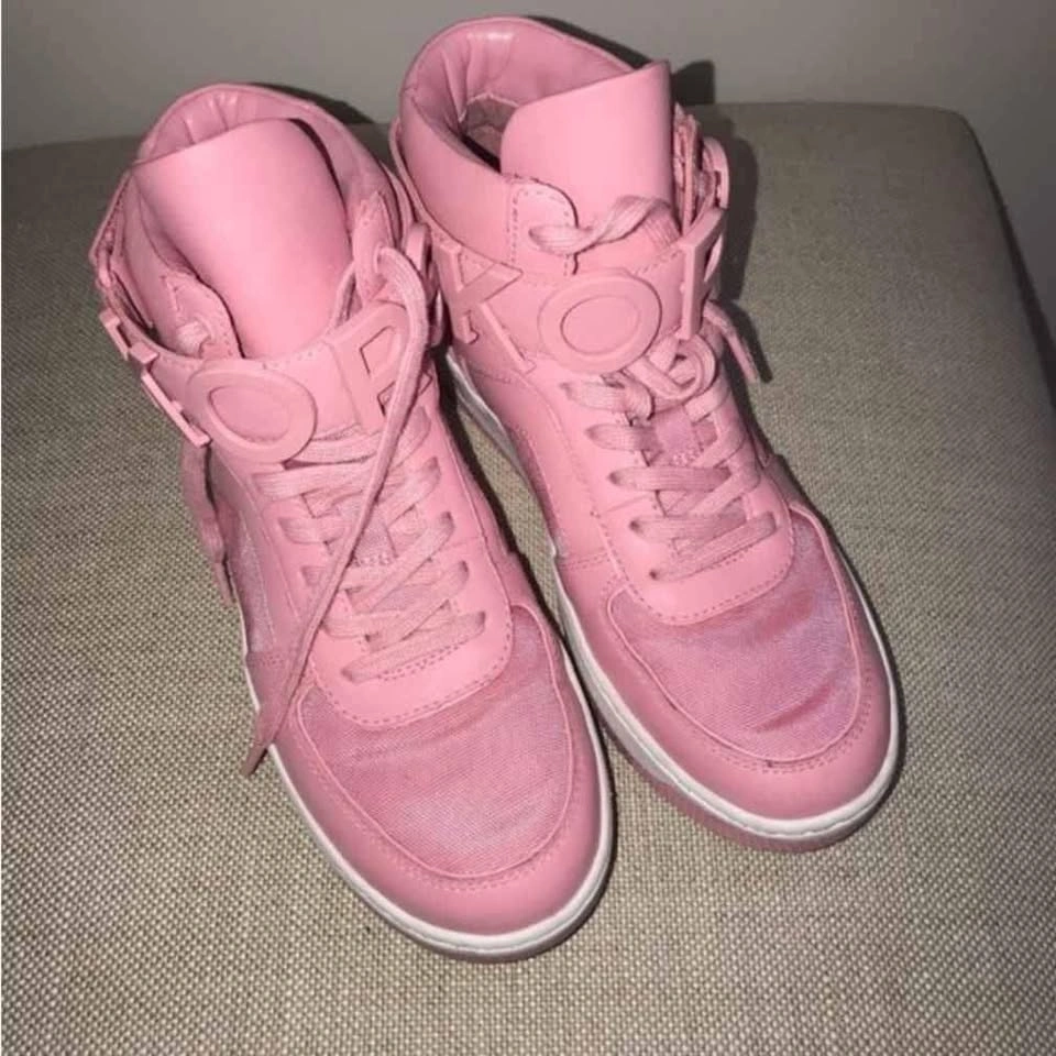 Michael Kors Cortlandt Embellished Leather Hightop - photo 3
