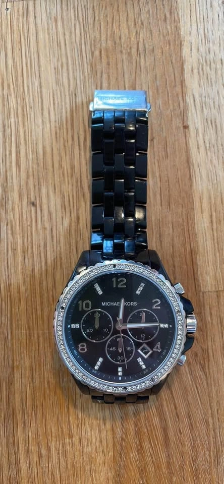 Michael Kors women’s black watch - photo 2