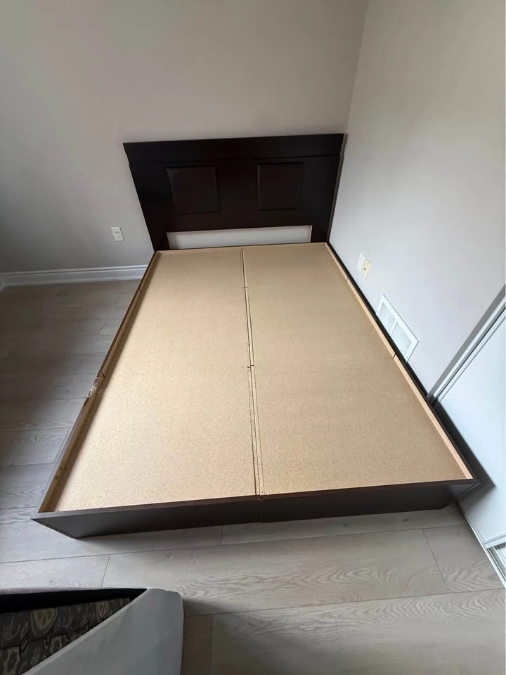Queen Wooden Bed Frame - photo 3
