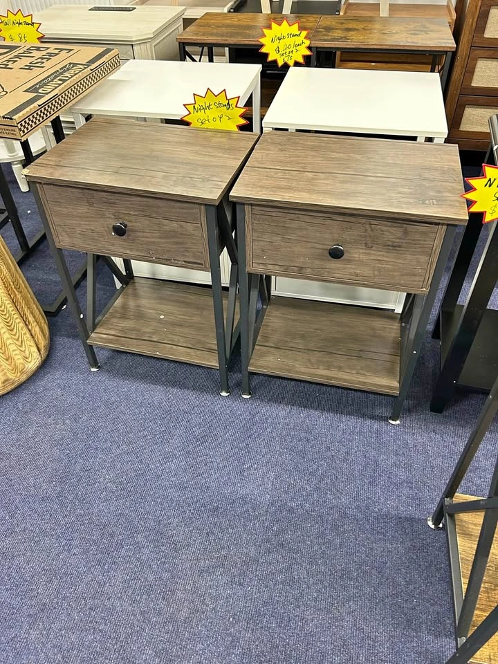 Set of 2 Modern Nightstands with Drawer and Storage Shelf
