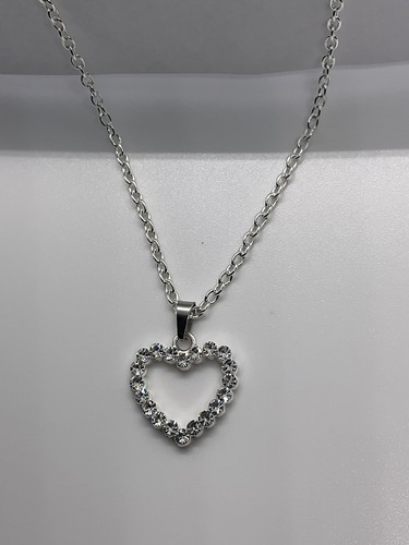 LondonOne Heart Necklace Silver Tone Rhinestone Pendant New - photo 3