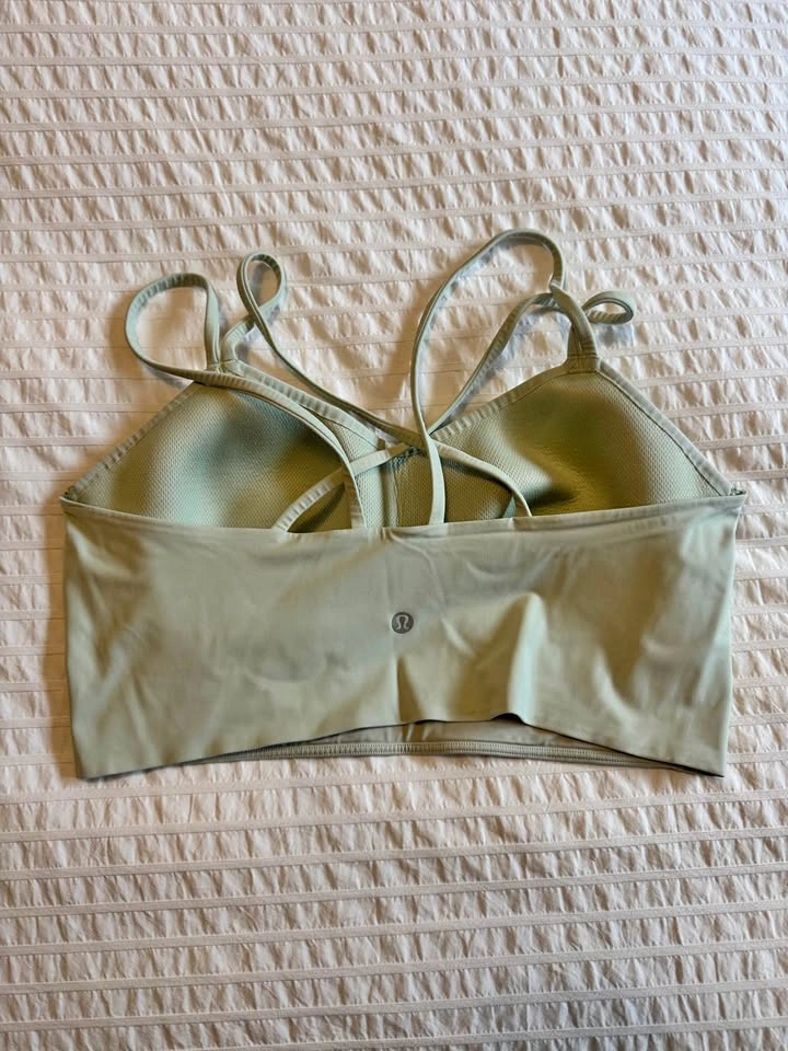 Lululemon Like a Cloud Longline Bra sage green - size 12