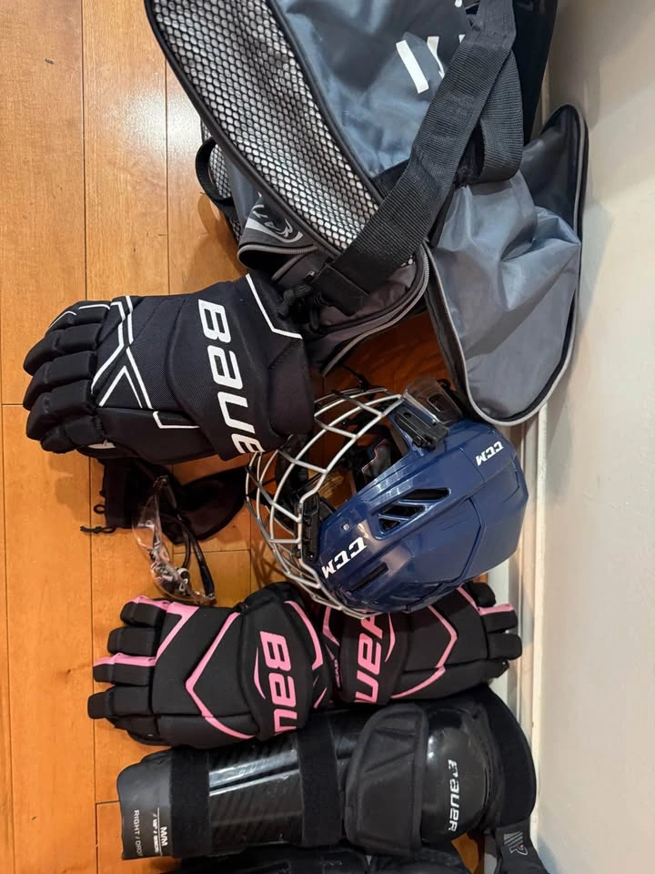 Bauer and CCM Hockey Equipment Bundle - photo 3