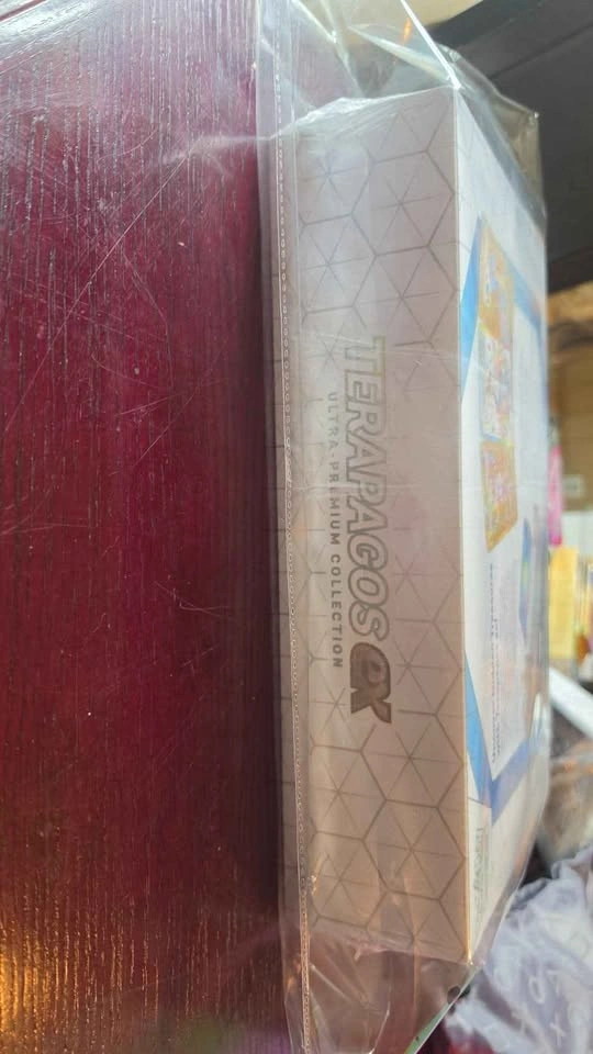 Pokémon TCG: Terapagos ex Ultra-Premium Collection - photo 4