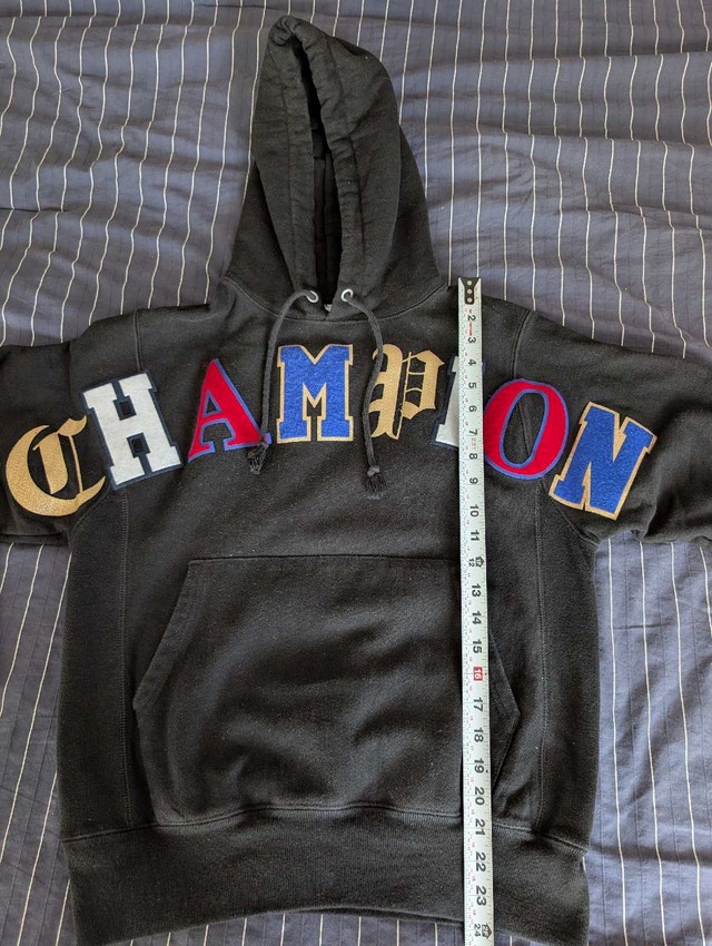 Champion Reverse Weave Old English Hoodie - photo 5