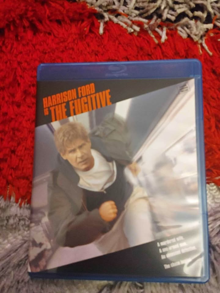THE FUGITIVE BLU RAY