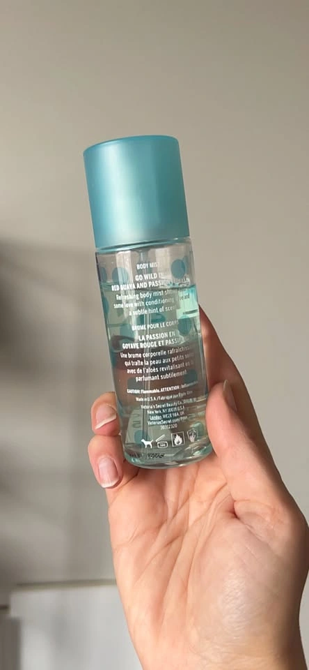 PINK Victoria's Secret Wild & Breezy Body Mist - photo 3