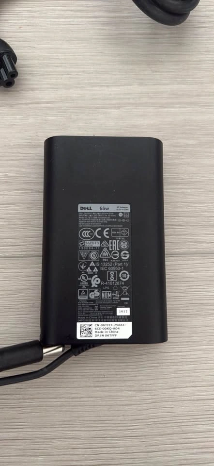 Dell 65w Laptop Charger 6TFFF - photo 3