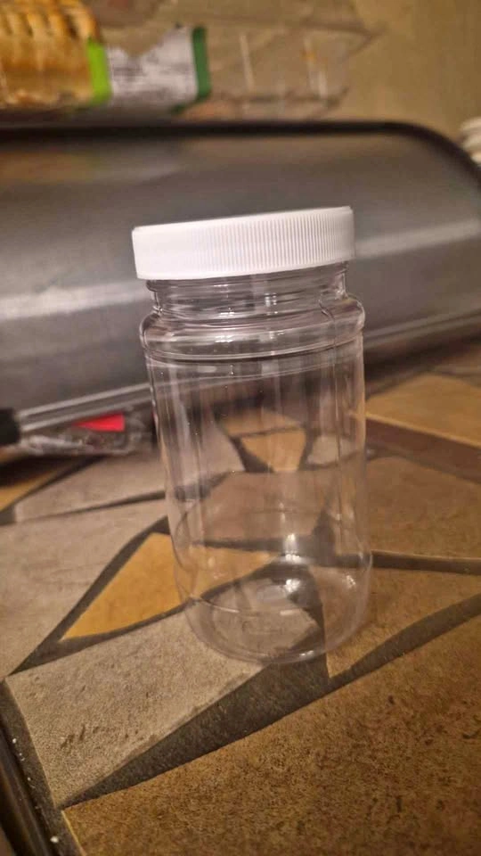 Set of 6 Clear Plastic Jars with White Lids (280 ml)