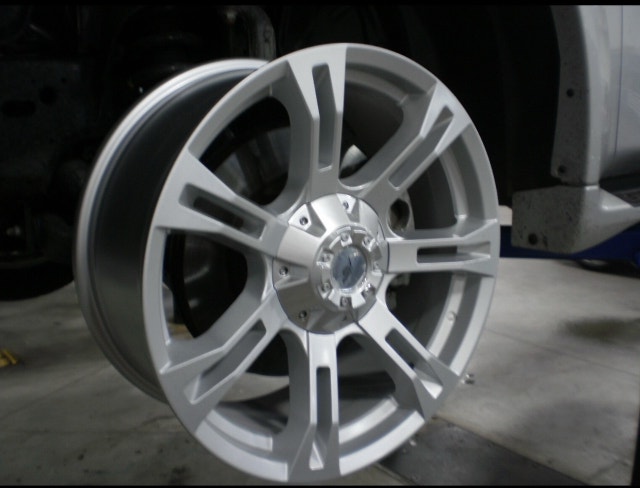 20” Alloy Wheels 6x139.7 / 6x5.5
