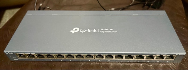 TP-Link TL-SG116 16-Port Gigabit Desktop Switch - photo 2