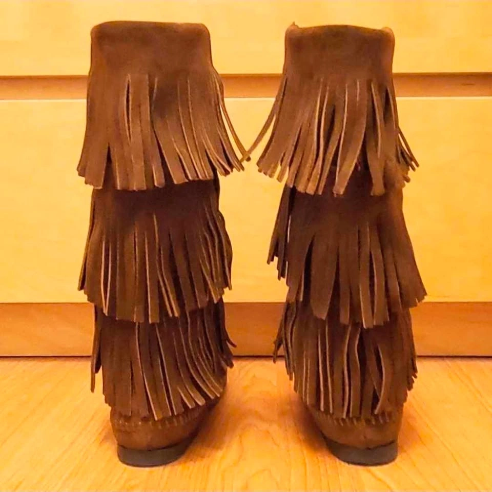 Minnetonka 3-Layer Fringe Boots - G - photo 3