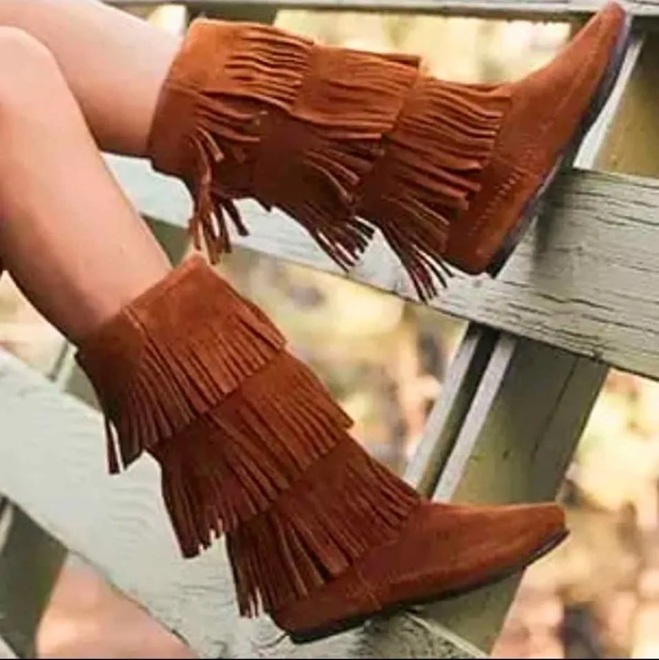 Minnetonka 3-Layer Fringe Boots - G - photo 4