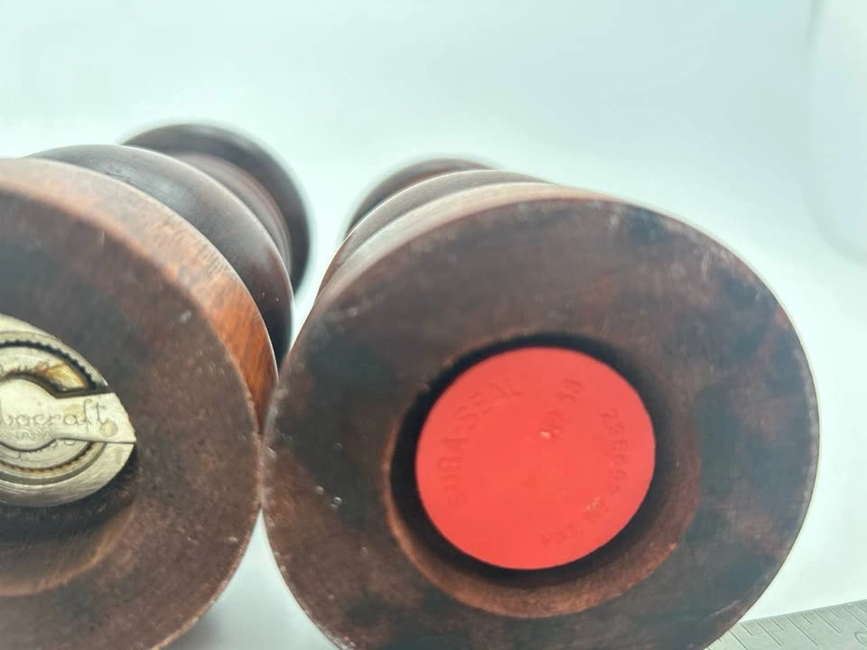 Vintage Baribocraft Canada Wooden Salt & Pepper Set – 1970s - photo 2
