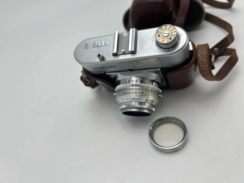 Vintage Voigtlander Vito B 35mm Camera – Color-Skopar f/2.8 - photo 4