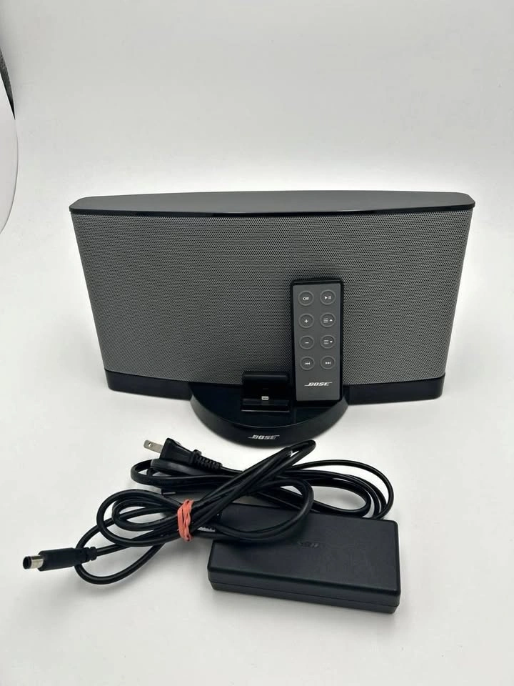 Bose SoundDock Series III Lightning Speaker + Remote – Tested