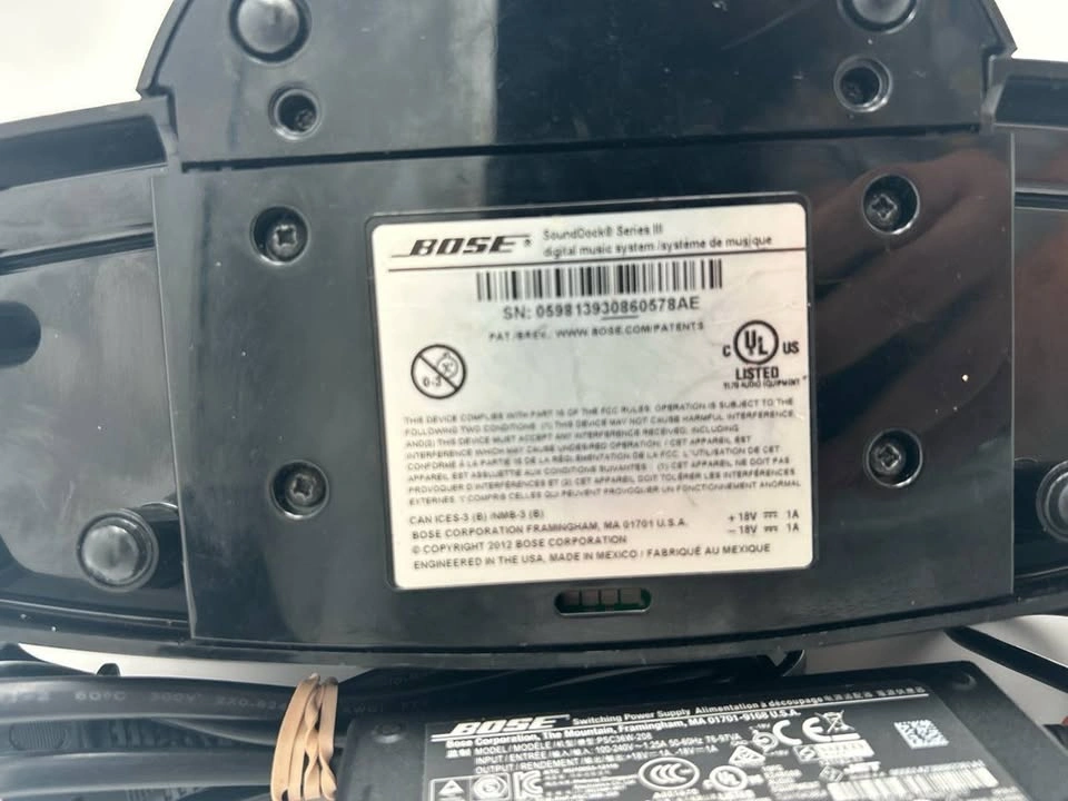 Bose SoundDock Series III Lightning Speaker + Remote – Tested - photo 2