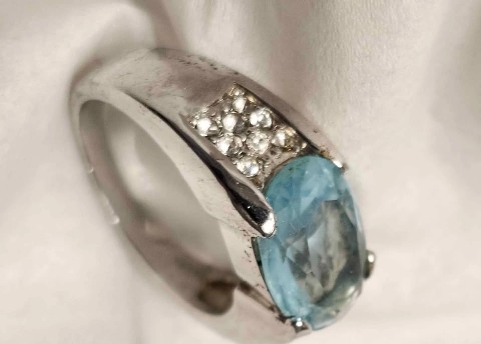 Man's Ring Faux Aquamarine and Diamonds in 10K White Gold Plate - photo 4