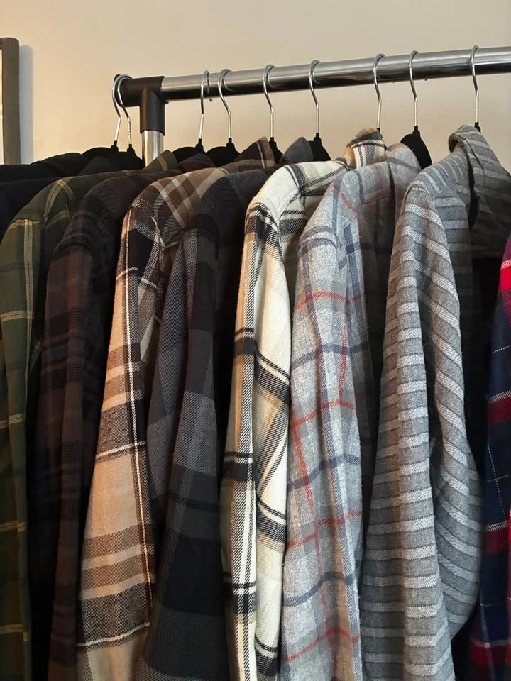 Men’s Small & Medium Flannel shirts - photo 3