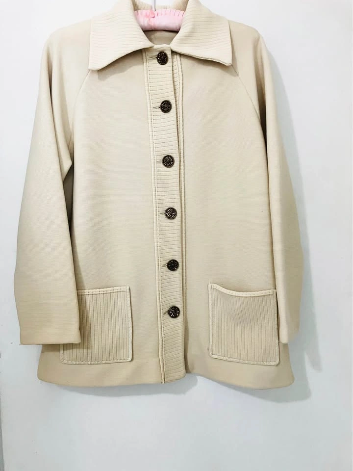 Vintage Cream Knit Button-Up Jacket