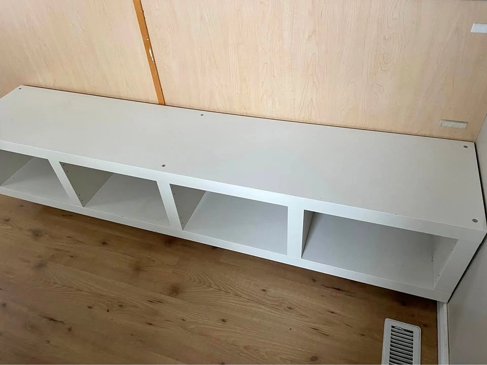 IKEA BESTÅ TV Bench