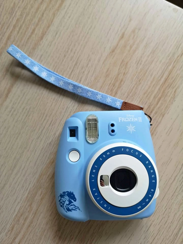 Fujifilm Instax Mini 9 Disney Frozen Ⅱ Limited Edition