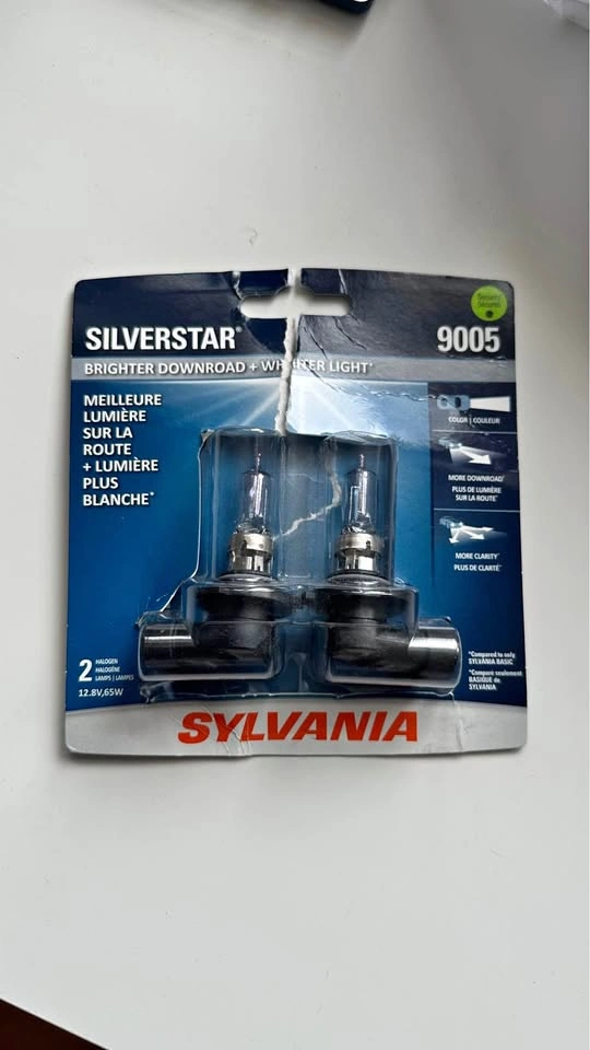 Sylvania Silverstar 9005 Halogen Lamps