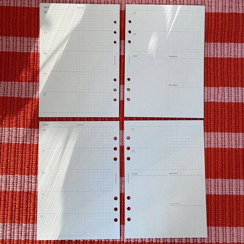 Cloth & Paper A5 Horizontal Weekly Planner Inserts Undated 2 Pac - photo 2
