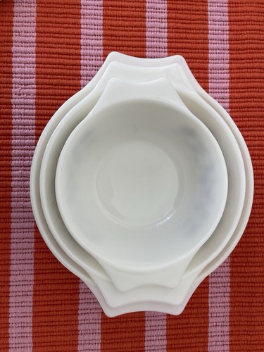Vintage Pyrex England Brown Casserole Nesting Set of 3 - photo 4