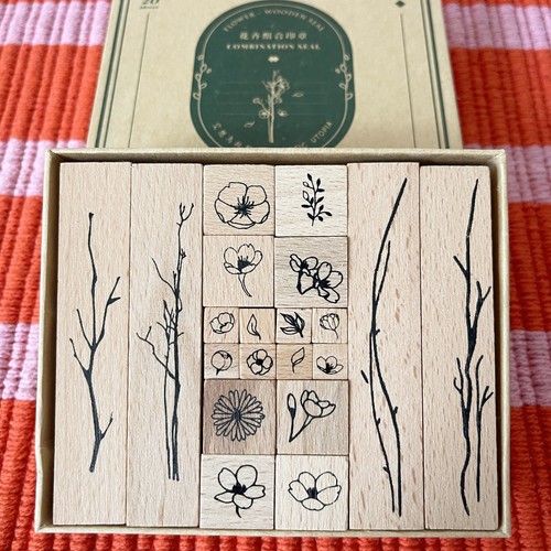 Mr. Paper Wooden Rubber Stamp Set – 20pc Floral & Branch Design