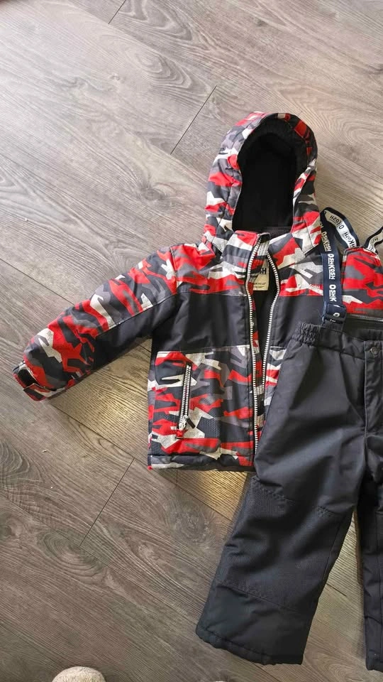 Oshkosh winter suit for boys - Size 4 - photo 2